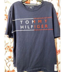 Tommy Hilfiger Men’s T-shirt💙